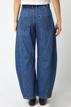 Load image into Gallery viewer, Selina Barrel Leg Denim Pants