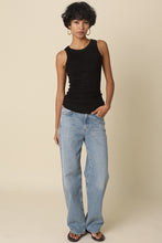 Load image into Gallery viewer, Ribbed Fitted Scoop Neck Tank Top
