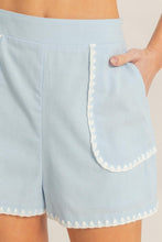 Load image into Gallery viewer, Scallop Trim High-Waisted Shorts
