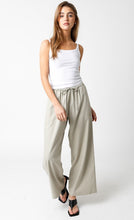 Load image into Gallery viewer, Amy Ribbed Tank Top
