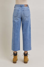 Load image into Gallery viewer, Nori Crop Wide Leg
