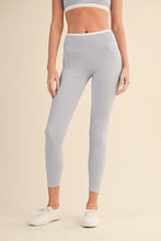 Load image into Gallery viewer, Gemma Leggings
