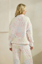 Load image into Gallery viewer, Quilted Mockneck
