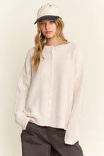 Load image into Gallery viewer, Ribbed Button-front Cardigan
