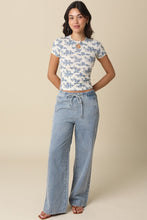 Load image into Gallery viewer, Norah Floral Keyhole Knit Top
