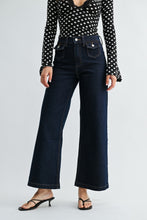 Load image into Gallery viewer, Mini Flap Pocket Wide Leg
