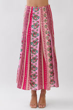 Load image into Gallery viewer, Border Print Side Zipper Maxi Skirt
