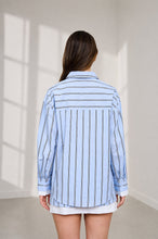 Load image into Gallery viewer, Vertical Stripe Contrast Cuff Button Down Shirt
