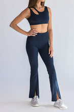 Load image into Gallery viewer, Seaav Cut Out Bootcut Legging
