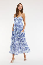 Load image into Gallery viewer, Forest Sweetheart Maxi Dress
