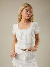 Load image into Gallery viewer, Scoop Neck Lace Trim Blouse
